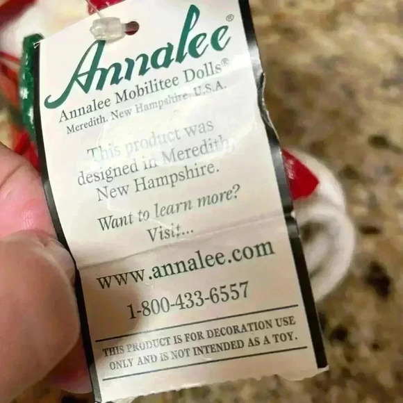 Annalee Christmas Mouse with Bucket of Snowballs 6” NWT 2006 - Picture 3 of 6